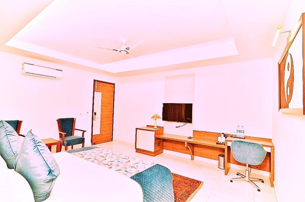 Hotel Sp Residency Near International Igi Airport Delhi New Delhi Eksteriør bilde