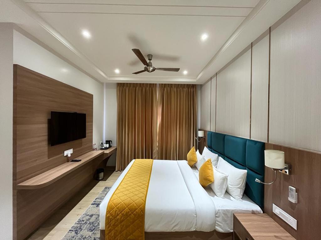 Hotel Sp Residency Near International Igi Airport Delhi New Delhi Eksteriør bilde